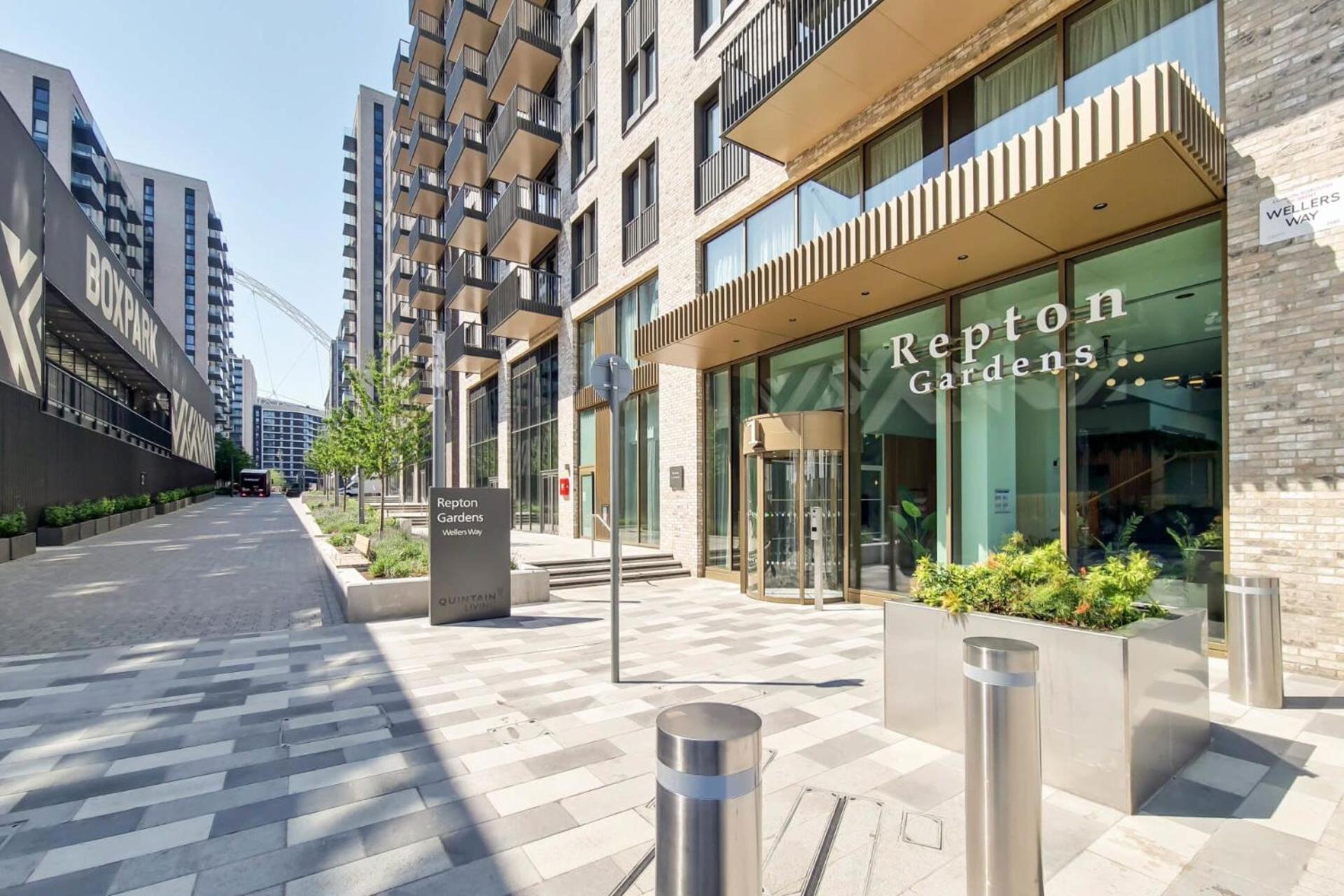 Botanical-Inspired Apartments At Repton Gardens Right In The Heart Of Wembley Park London Exterior photo